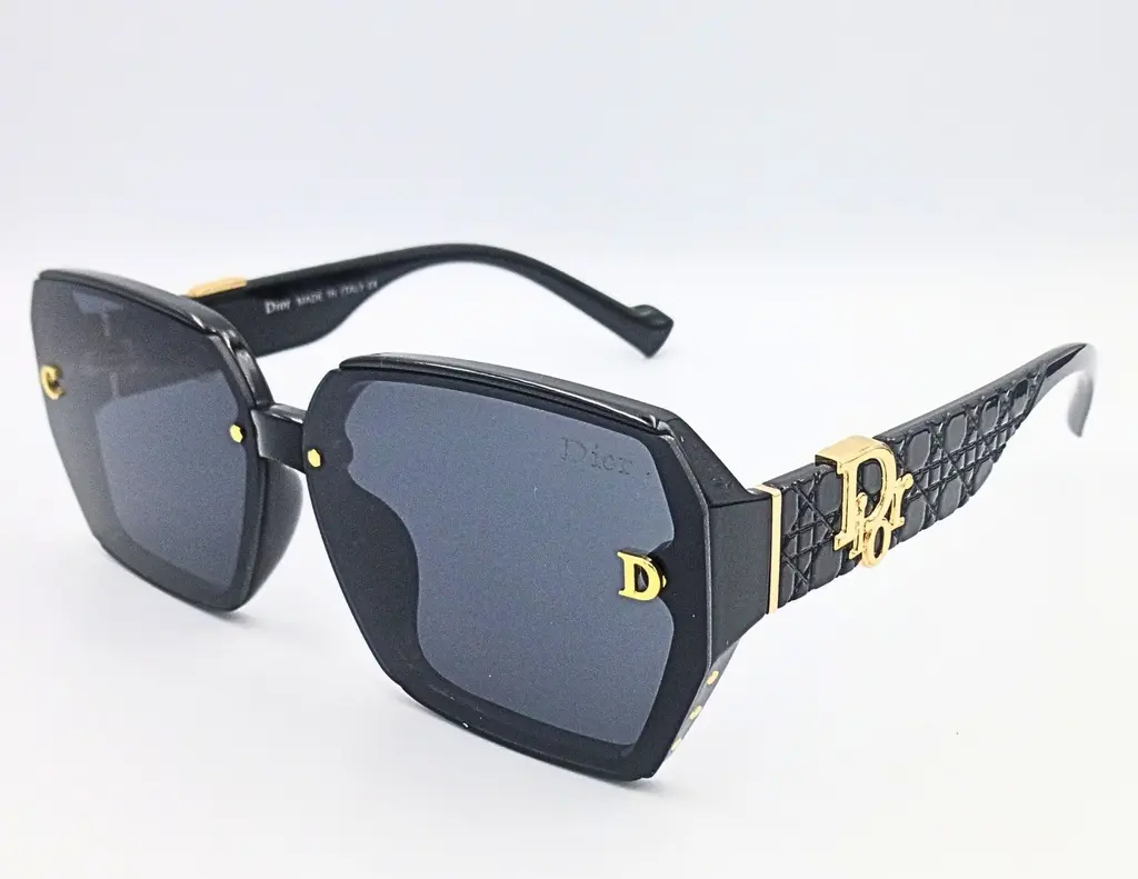 [CHRISTIAN 8332C1] Montura de Sol para Dama Cristian Dior 8332 (C1)
